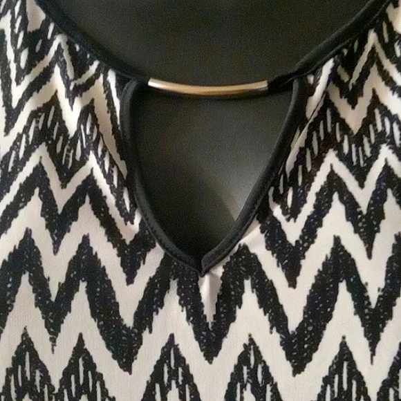 Unique Spectrum Sleeveless Tank Top L - Picture 4 of 8